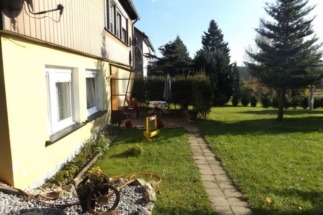 Appartamento Haus Am Waldesrand Tanne Esterno foto